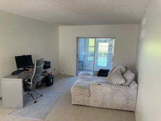 1117 Lake Terrace #105, Boynton Beach FL - photo 8 of 8