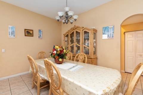 1017 Grove Park Circle, Boynton Beach FL - photo 7 of 24