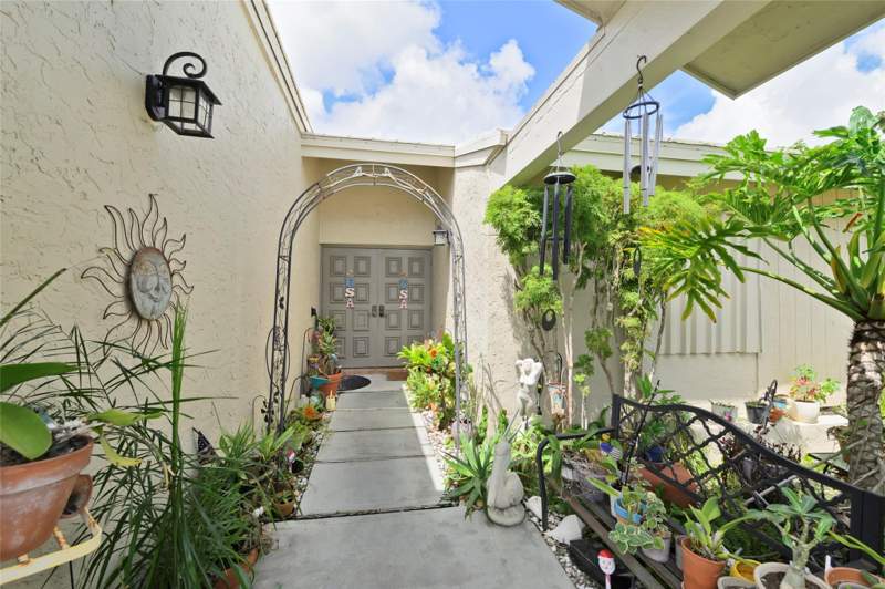 3 bedroom Single Family Residence at 22349 Treetop Circle, Cameo Woods Condo, Boca Raton — photo 5