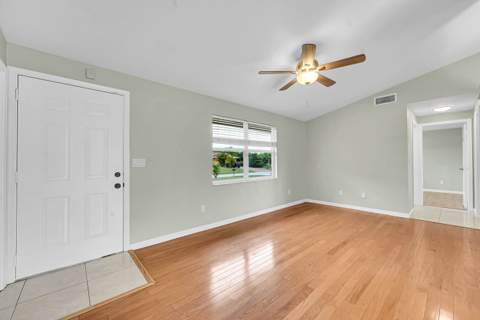 1652 SW Crawford Avenue, Port St. Lucie FL - photo 6 of 42