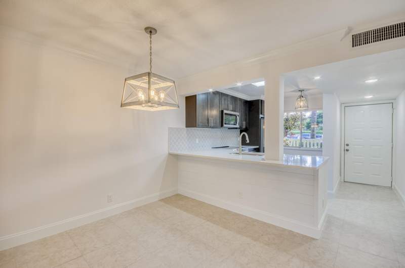 2 bedroom Condominium at 6865 Huntington Lane #105, Huntington Lakes, Delray Beach — photo 5