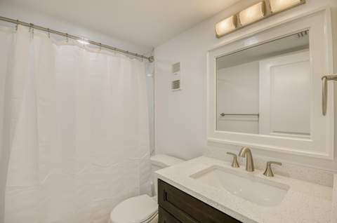 6865 Huntington Lane #105, Delray Beach FL - photo 17 of 39