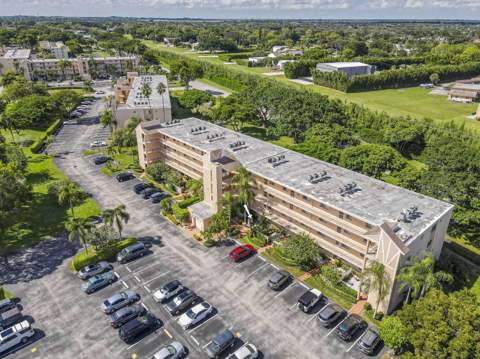 6865 Huntington Lane #105, Delray Beach FL - photo 20 of 39