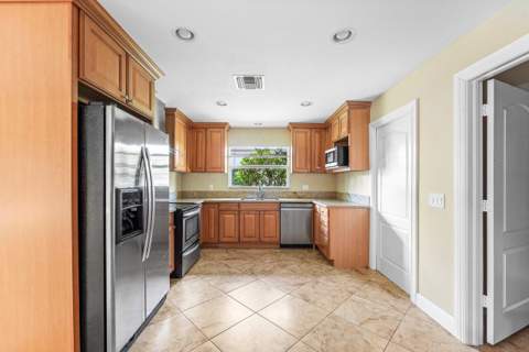 4572 White Cedar Lane, Delray Beach FL - photo 15 of 55