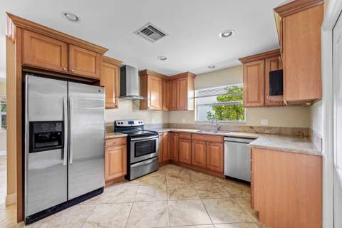 4572 White Cedar Lane, Delray Beach FL - photo 16 of 55