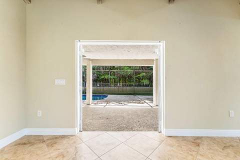 4572 White Cedar Lane, Delray Beach FL - photo 22 of 55