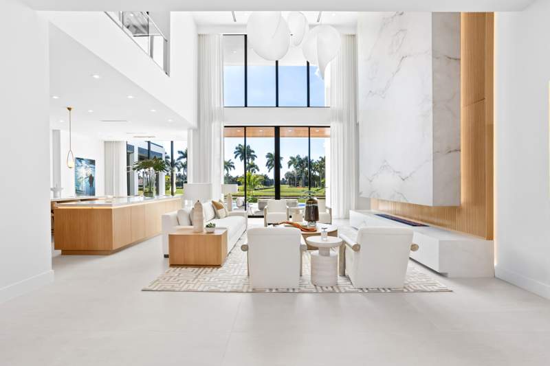 5 bedroom Single Family Residence at 17113 Northway Circle, St Andrews Country Club, Boca Raton — photo 4