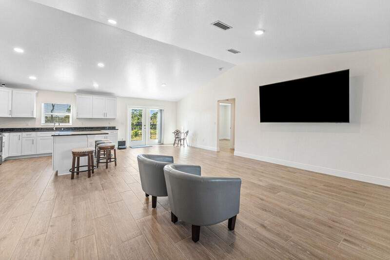 3 bedroom Single Family Residence at 18476 40th Run, The Acreage, Loxahatchee — photo 2
