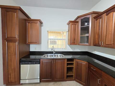 1640 Presidential Way #403, West Palm Beach FL - photo 24 of 69