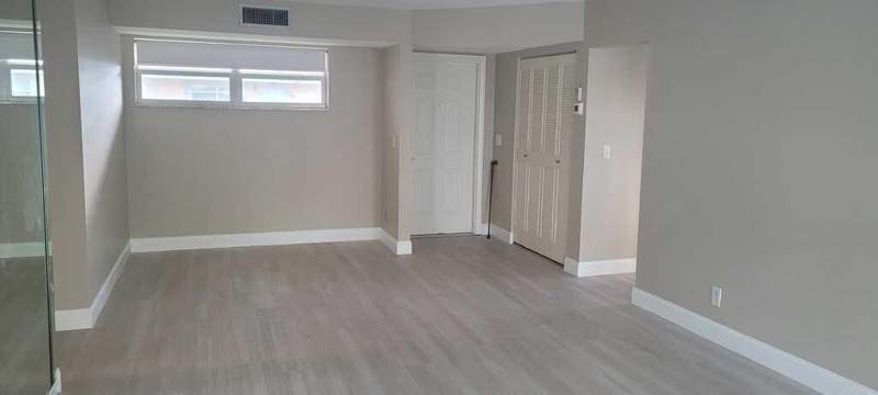 2 bedroom Condominium at 19 Colonial Club Drive #200, Colonial Club Section I, Boynton Beach — photo 4
