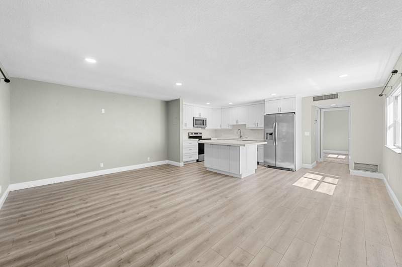 1 bedroom Condominium at 106 Tuscany B, Kings Point, Delray Beach — photo 3