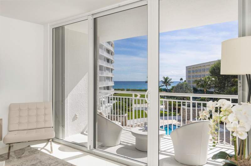 2 bedroom Condominium at 2780 S Ocean Boulevard #311, Ambassador II Corp, Palm Beach — photo 3