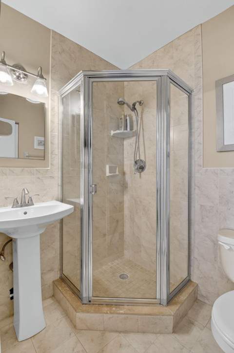 1141 Violet Terrace #202, Delray Beach FL - photo 19 of 46