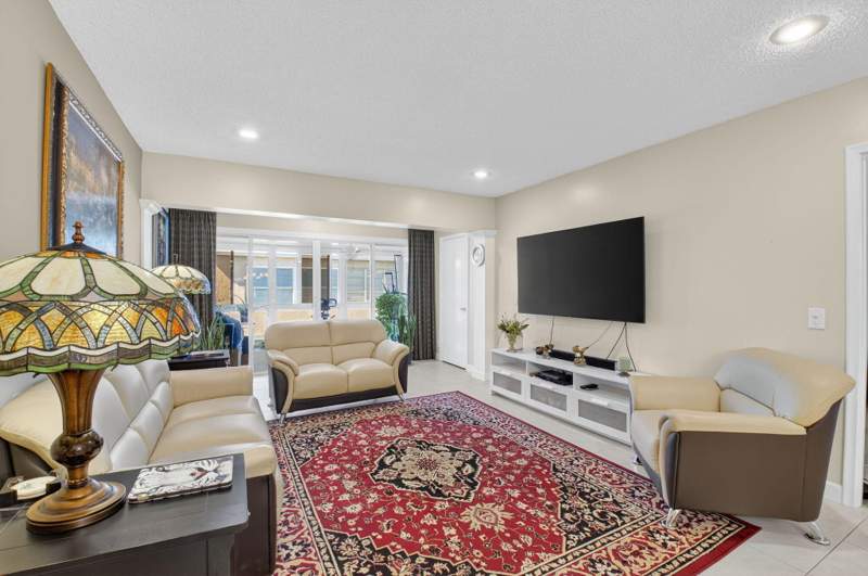 2 bedroom Condominium at 1141 Violet Terrace #202, Pines Of Delray Cond, Delray Beach — photo 4
