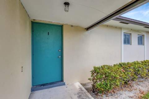 2966 Ashley Dr Drive #I, West Palm Beach FL - photo 6 of 26