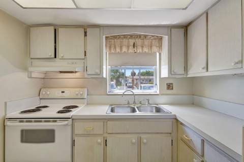 2966 Ashley Dr Drive #I, West Palm Beach FL - photo 11 of 26