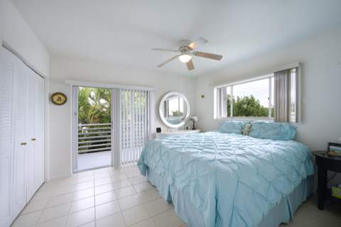 3402 Cynthia Lane #208, Lake Worth Beach FL - photo 11 of 24