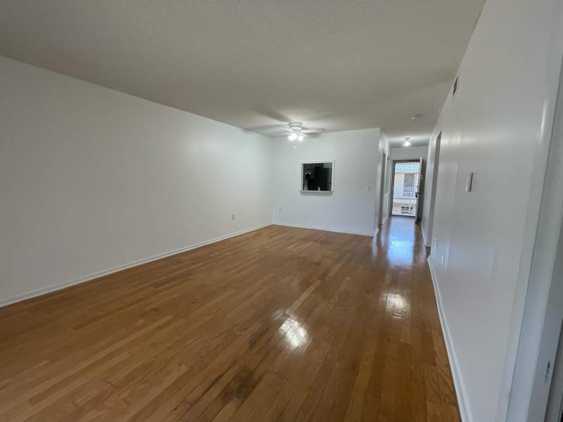 2 bedroom Condominium at 2302 Sunrise Boulevard #202, Inlet House Condominium. Building 3, Fort Pierce — photo 3