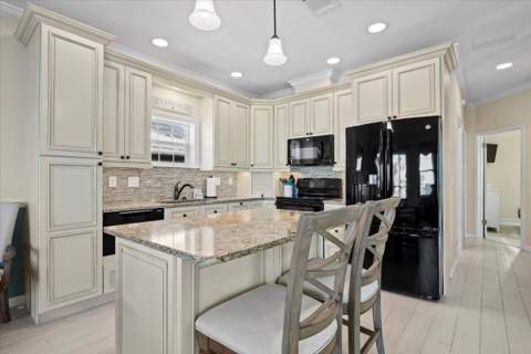 10701 S Ocean Drive #827, Jensen Beach FL - photo 17 of 71