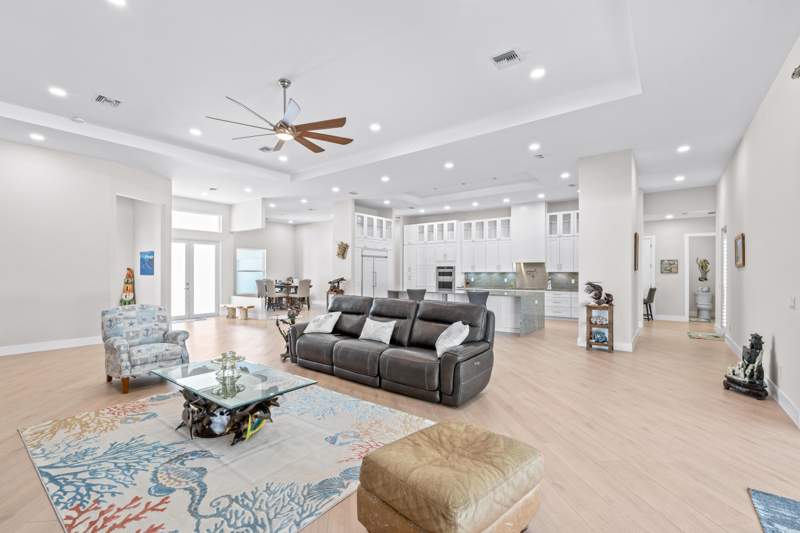 4 bedroom Single Family Residence at 8425 Apache Boulevard, Loxahatchee, The Acreage — photo 4