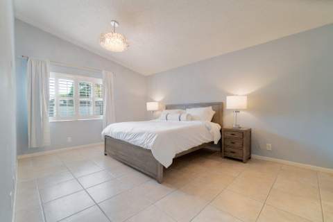 13335 Bedford Mews Court, Wellington FL - photo 10 of 18