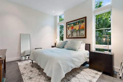 226 Palm Court, Delray Beach FL - photo 13 of 82