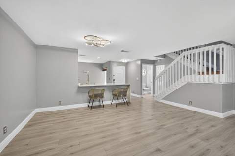4771 Pinemore Lane, Lake Worth FL - photo 9 of 17