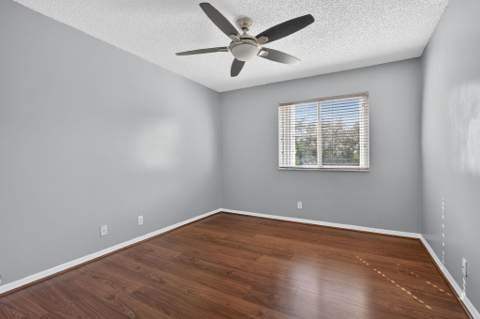4771 Pinemore Lane, Lake Worth FL - photo 11 of 17