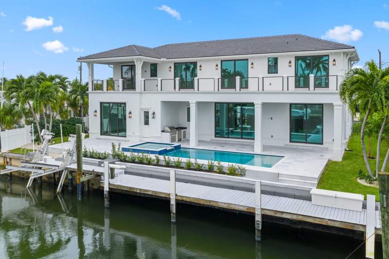5 bedroom Single Family Residence at 1211 Gulfstream Way, Palm Beach Isles 3, Singer Island — photo 2