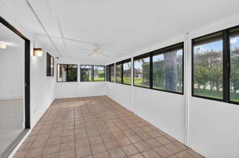 29 Fawlkland Circle, Boynton Beach FL - photo 22 of 25
