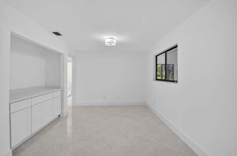 29 Fawlkland Circle, Boynton Beach FL - photo 17 of 25