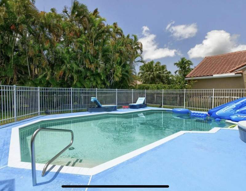 5 bedroom Single Family Residence at 9460 Lake Serena Drive, Boca Landings North, Boca Raton — photo 4