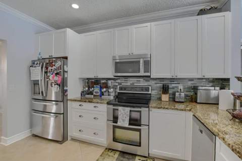 9460 Lake Serena Drive, Boca Raton FL - photo 10 of 21