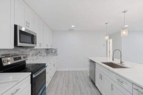 5036 Alfred Drive, West Palm Beach FL - photo 9 of 20