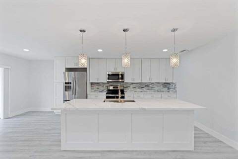 5036 Alfred Drive, West Palm Beach FL - photo 6 of 20