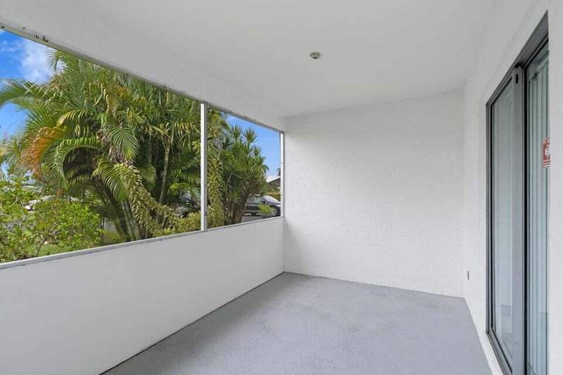 2 bedroom Villa at 5036 Alfred Drive, Cypress Lakes, West Palm Beach — photo 3