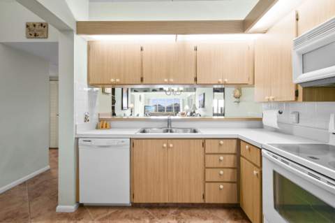 1601 Marina Isle Way #505, Jupiter FL - photo 8 of 24