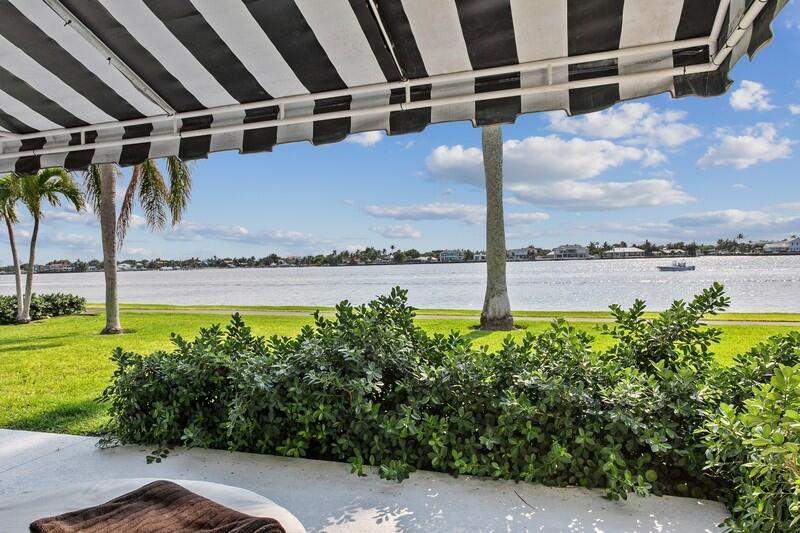 4 bedroom Condominium at 2160 Ibis Isle Road #1, Chateau Cheverny Ibis Isle Condo, Palm Beach — photo 3
