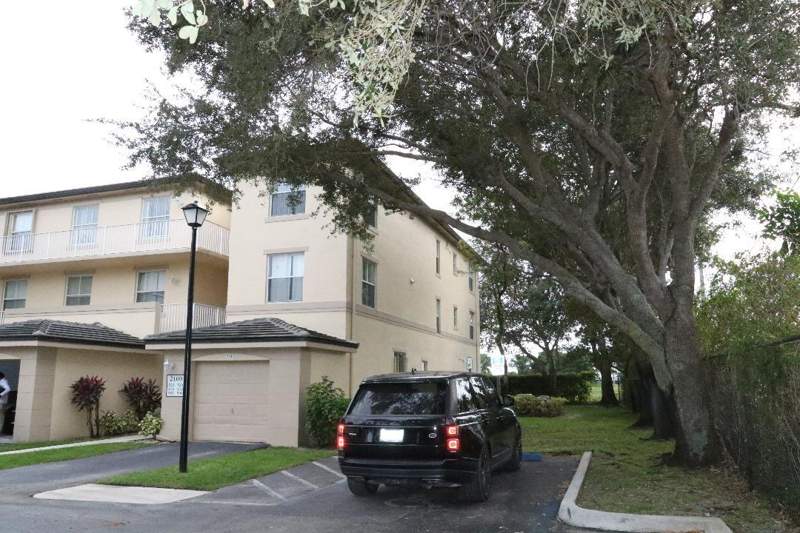 2 bedroom Townhouse at 2100 Greenview Shores Boulevard #508, Arissa Place Condo, Wellington — photo 5