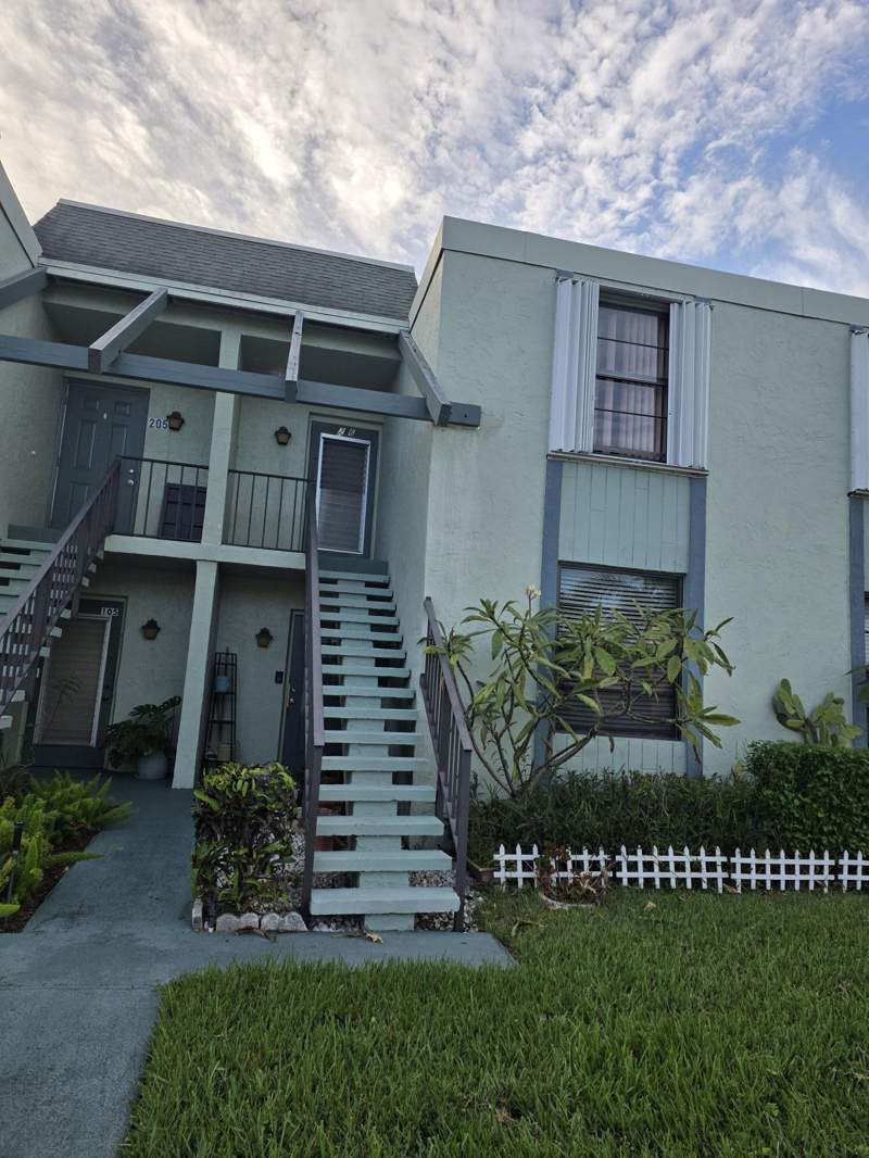 2 bedroom Condominium at 7410 NW 18th Street #206, 21 Of Palm Springs 3 Condo, Margate — photo 5