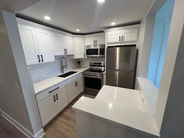 1 bedroom Condominium at 124 Sheffield F, Sheffield Condos A To Q, West Palm Beach — photo 2