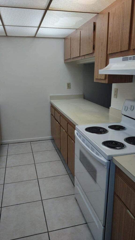 2 bedroom Condominium at 1950 N Congresss Avenue #J211, Presidential Golfview Condo, West Palm Beach — photo 3