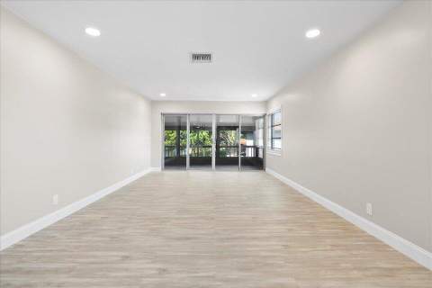 13921 Royal Palm Court #D, Delray Beach FL - photo 12 of 44