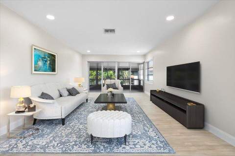 13921 Royal Palm Court #D, Delray Beach FL - photo 14 of 44