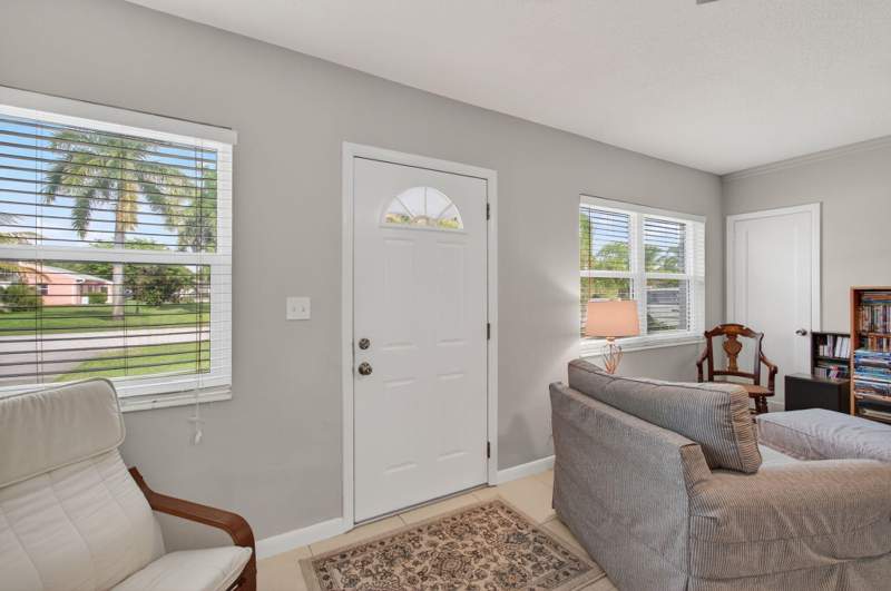 3 bedroom Single Family Residence at 254 NE 22nd Street, Seacrest Park In, Delray Beach — photo 5