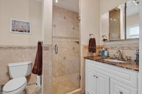 254 NE 22nd Street, Delray Beach FL - photo 17 of 41