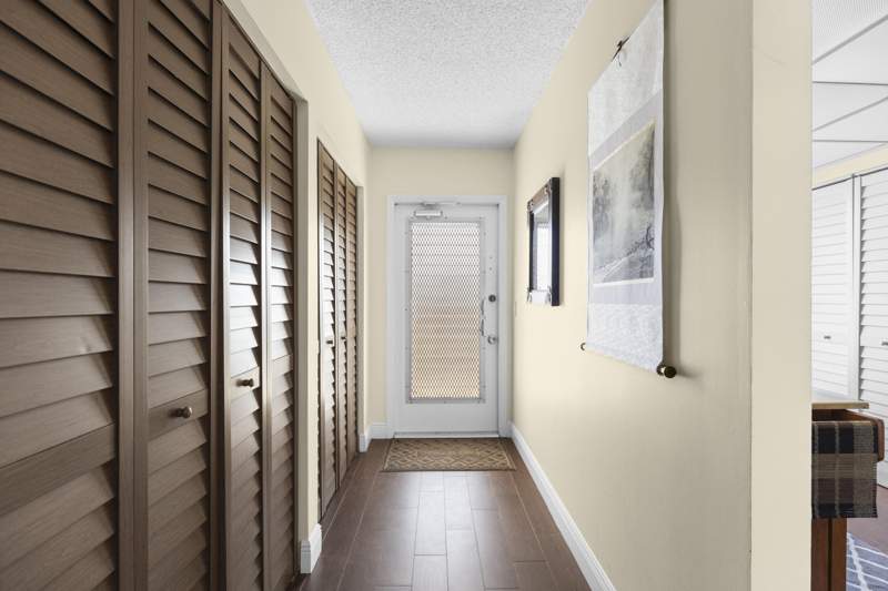 1 bedroom Condominium at 14671 Bonaire Boulevard #404, Villages Of Oriole Bonaire, Delray Beach — photo 3