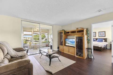 14671 Bonaire Boulevard #404, Delray Beach FL - photo 6 of 37
