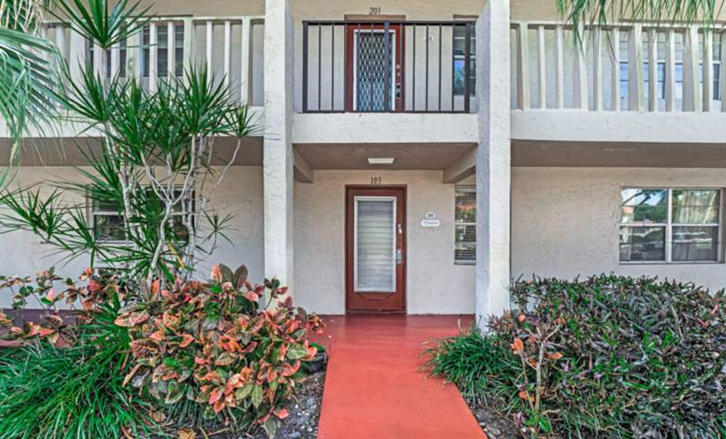 2 bedroom Condominium at 33 Abbey Lane #103, villages of oriole, Delray Beach — photo 4