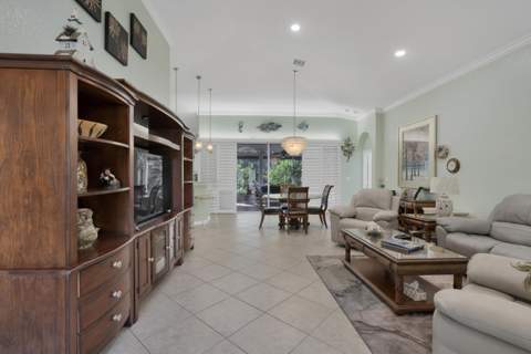 5411 Place Lake Drive, Fort Pierce FL - photo 7 of 65
